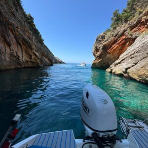 Grama bay Private tour