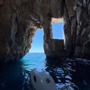 pirate cave 6