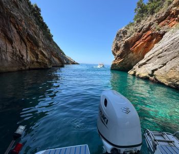 Grama bay Private tour
